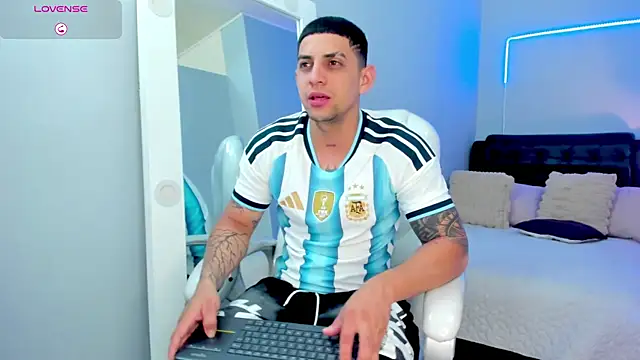 Alex cute77 online show from 23, 7, 2026