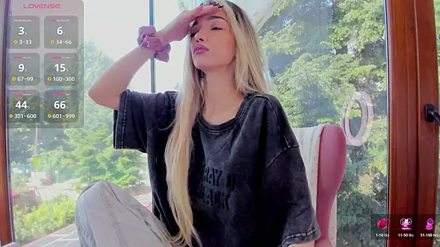 Sassy Teen online show from 18, 6, 2026