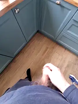 hairydickfr online show from 13, 3, 2025