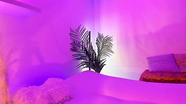 Gloomydoll online show from 1, 10, 2025