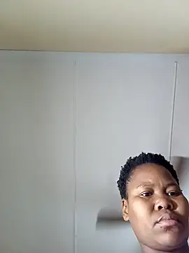 Snapshot of Real1SweetQueen chatting on 21, 2, 2025 Real1SweetQueen online show from 21, 2, 2025