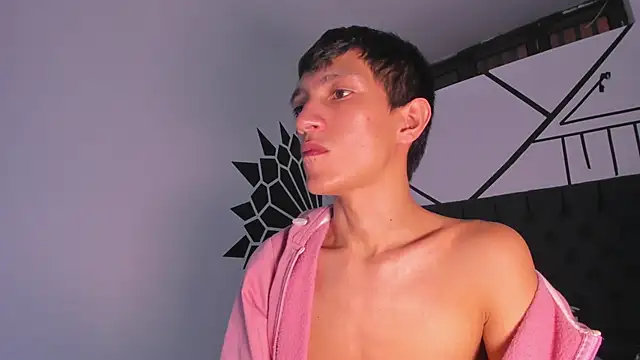 Snapshot of DereckCooperr chatting on 1, 2, 2025 DereckCooperr online show from 1, 2, 2025