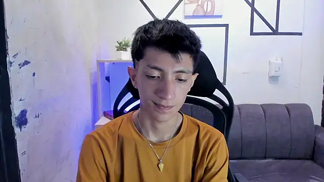 Snapshot of DereckCooperr chatting on 2, 10, 2025 DereckCooperr online show from 2, 10, 2025