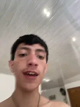 Snapshot of DereckCooperr chatting on 25, 11, 2025 DereckCooperr online show from 25, 11, 2025