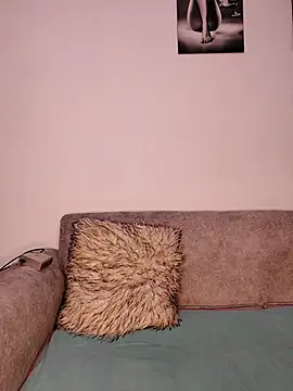 bebygirl143s online show from 28, 9, 2025