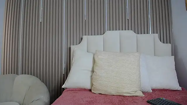 Katy Van online show from 25, 4, 2026