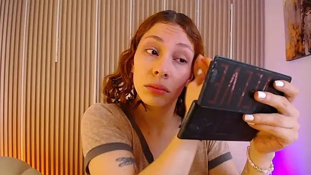 Katy Van online show from 27, 4, 2026