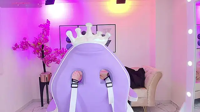 Isa reel online show from 1, 10, 2025