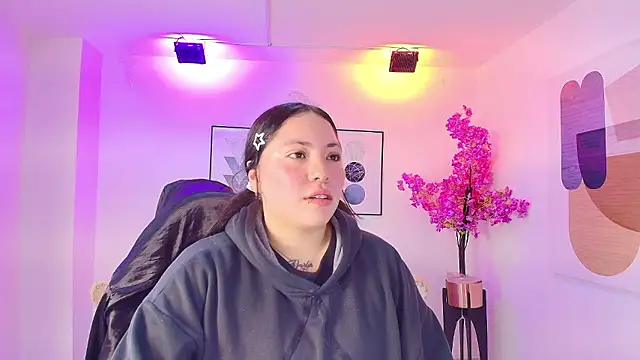 Isa reel online show from 13, 1, 2026