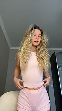 JessIsLove online show from 25, 2, 2026