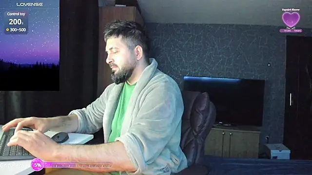 Snapshot of Eduu2322 chatting on 10, 12, 2024 Eduu2322 online show from 10, 12, 2024