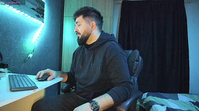 Snapshot of Eduu2322 chatting on 24, 2, 2025 Eduu2322 online show from 24, 2, 2025