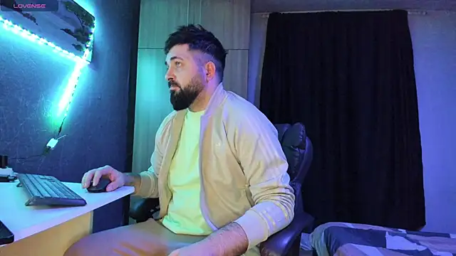 Snapshot of Eduu2322 chatting on 14, 3, 2025 Eduu2322 online show from 14, 3, 2025