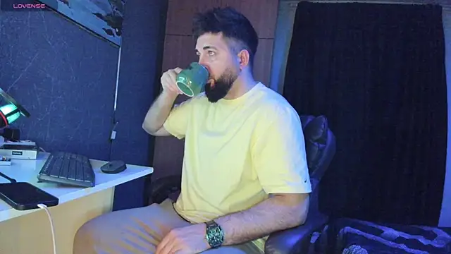 Snapshot of Eduu2322 chatting on 19, 3, 2025 Eduu2322 online show from 19, 3, 2025