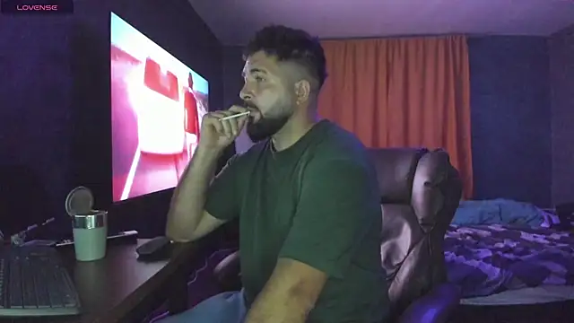 Snapshot of Eduu2322 chatting on 19, 9, 2025 Eduu2322 online show from 19, 9, 2025