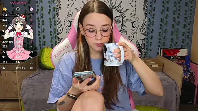 Sweet frosti online show from 12, 1, 2025