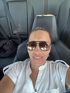 Snapshot of Neecy_Carter chatting on 5, 3, 2026 Neecy Carter online show from 5, 3, 2026