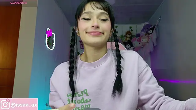 Snapshot of issagarcia chatting on 18, 10, 2025 issagarcia online show from 18, 10, 2025