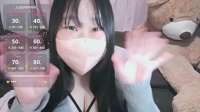 yuinyan3150 online show from 14, 5, 2026