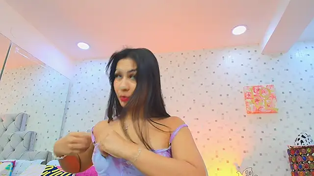 JulietaReyess online show from 4, 10, 2025