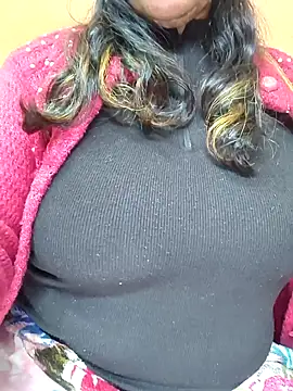 Snapshot of CUTE_SOPHIA- chatting on 27, 12, 2024 CUTE SOPHIA- online show from 27, 12, 2024