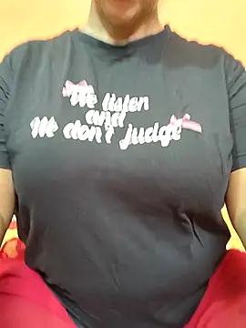 CUTE SOPHIA- online show from 23, 4, 2026