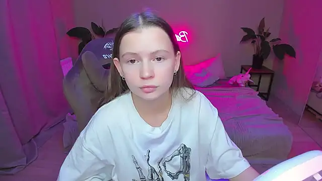 HelloRoxy online show from 17, 12, 2024