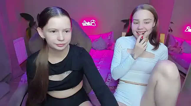 HelloRoxy online show from 9, 1, 2025