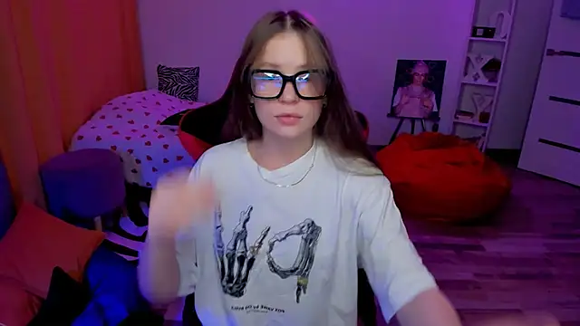 Snapshot of HelloRoxy chatting on 25, 6, 2026 HelloRoxy online show from 25, 6, 2026