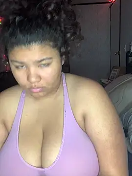 Snapshot of KittyLoroi chatting on 6, 5, 2026 KittyLoroi online show from 6, 5, 2026