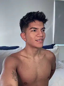 Snapshot of santiago_01 chatting on 17, 1, 2025 santiago 01 online show from 17, 1, 2025