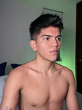 Snapshot of santiago_01 chatting on 31, 1, 2025 santiago 01 online show from 31, 1, 2025