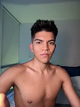 Snapshot of santiago_01 chatting on 13, 2, 2025 santiago 01 online show from 13, 2, 2025