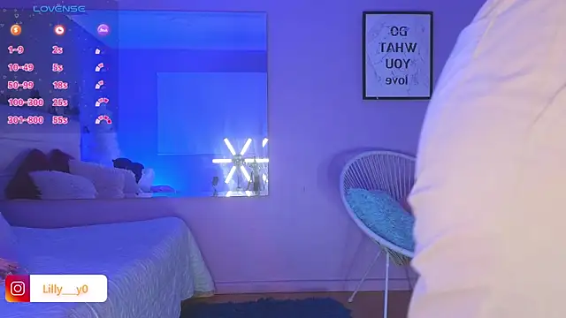 LillyDolls23 online show from 18, 2, 2025