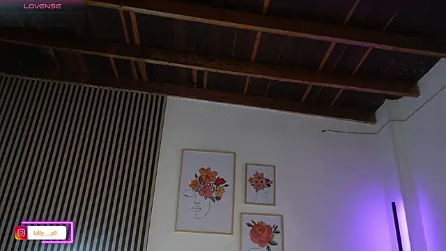 LillyDolls23 online show from 23, 4, 2026