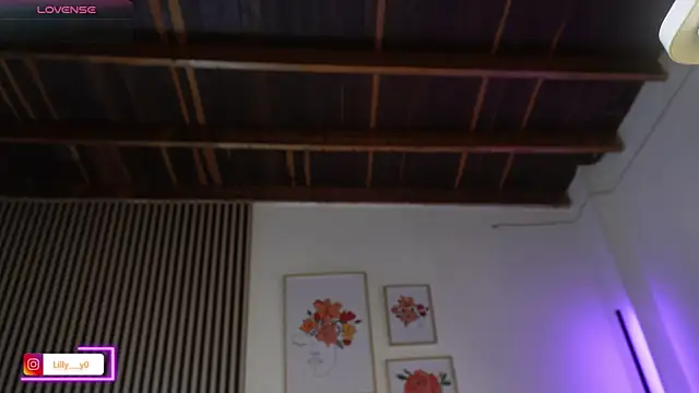 LillyDolls23 online show from 24, 4, 2026