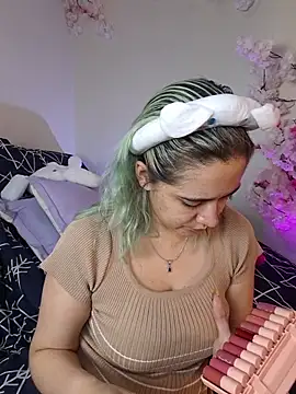 NaomiShimizu online show from 10, 11, 2025