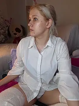 NaomiShimizu online show from 23, 11, 2025