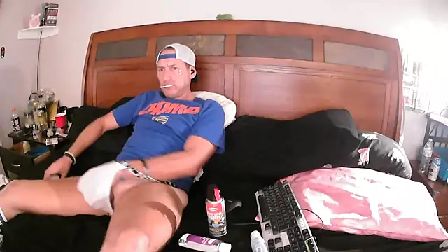 Snapshot of Obi-Spun-Kenobi chatting on 12, 10, 2025 Obi-Spun-Kenobi online show from 12, 10, 2025