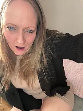 HoneyBluex online show from 3, 2, 2025