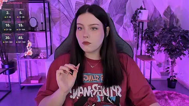 CoralineKeyns online show from 29, 9, 2025