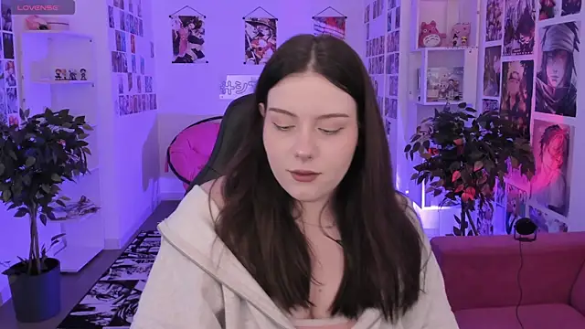 CoralineKeyns online show from 20, 10, 2025