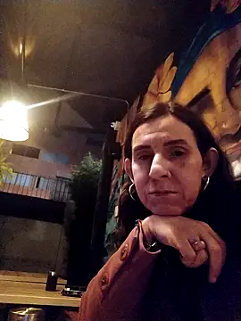 Cameron puppy online show from 10, 3, 2026