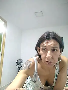 Cameron puppy online show from 8, 6, 2026