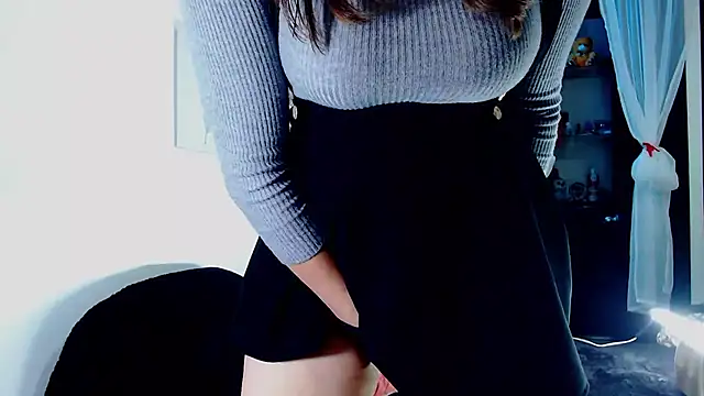 JadeHiilton online show from 19, 2, 2025