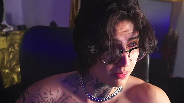 dantecoppolaa  online show from 18, 2, 2025