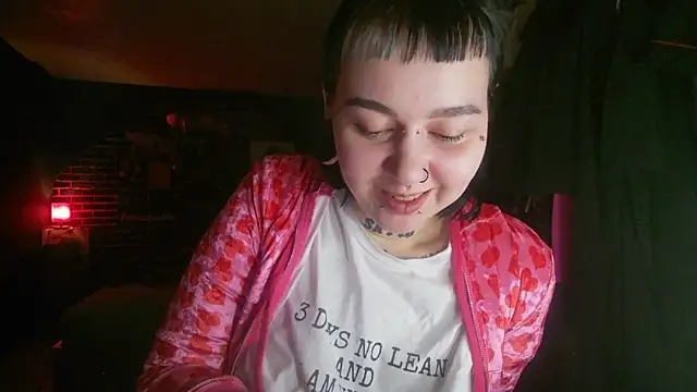 MoorderxDoll online show from 6, 1, 2025