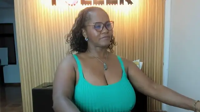 AliciaMiilf online show from 11, 2, 2025