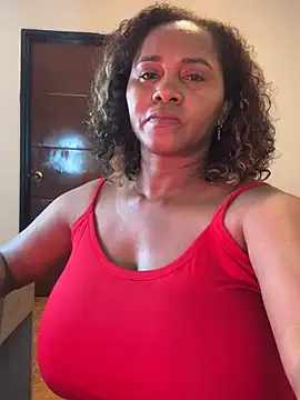 AliciaMiilf online show from 18, 2, 2025