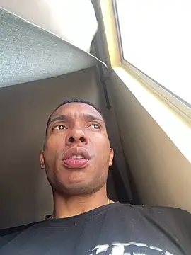 Aaronblack1  online show from 26, 4, 2026